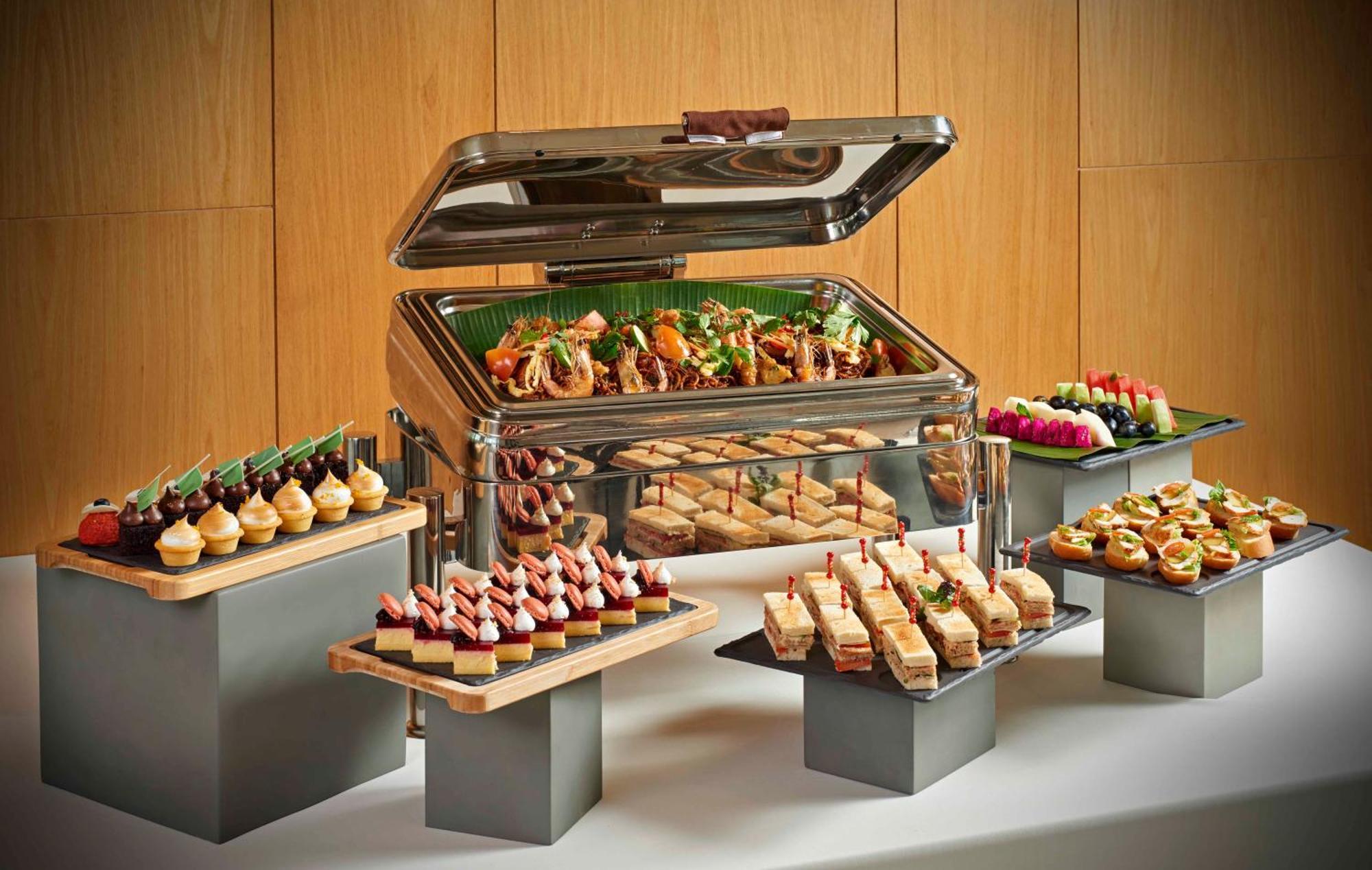 The Westin Desaru Coast Resort Exterior photo A chafing dish